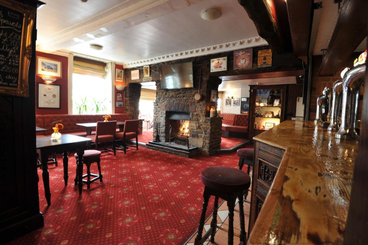 Crown Hotel Brackley Bagian luar foto